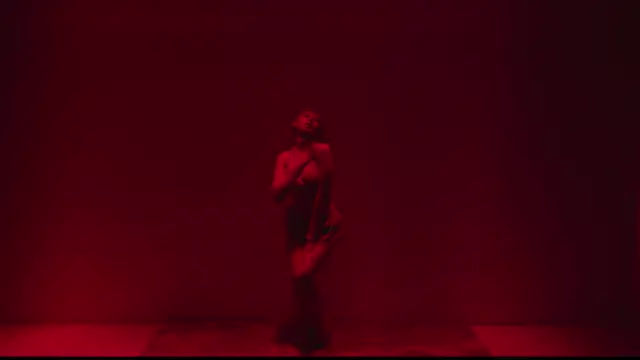 G-Velvet élő XXX-chatje