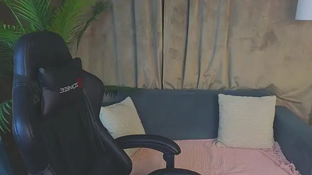Chat XXX ao vivo de AliceBrightside