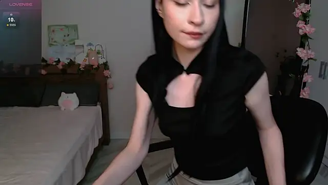 Tina_Charm Chat XXX in diretta