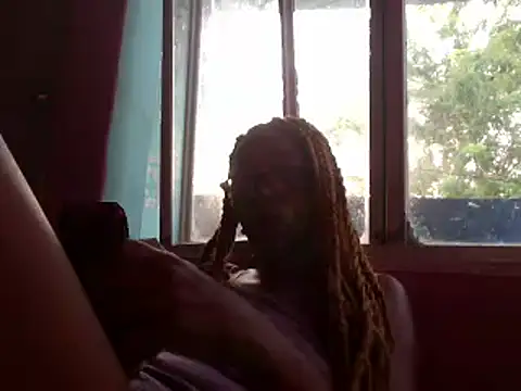 Ladyzee25's Live XXX Chat