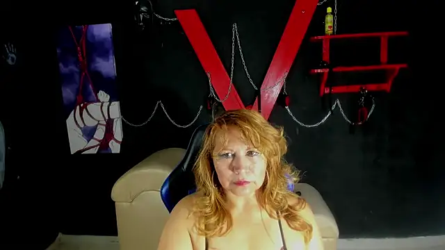 Kazsandraa Chat XXX in diretta