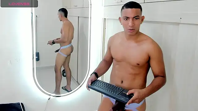 Chat XXX ao vivo de Chirs_Arthus