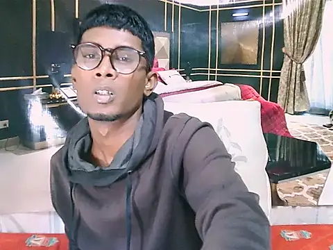 IndianThuggin Live XXX-chat