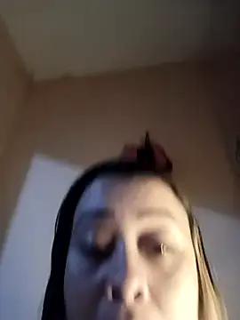 Chat +18 de lualviz ao vivo