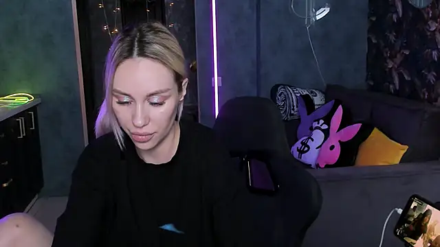Živý XXX chat Blckmirrorr