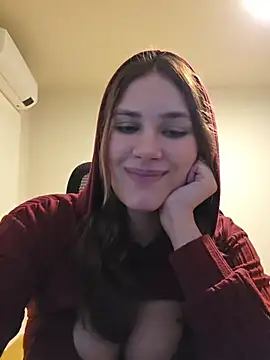 Chat +18 de MiaRides19 ao vivo