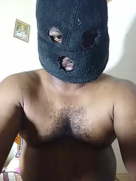Hiptonos Adlı Modelin Canlı XXX Sohbeti