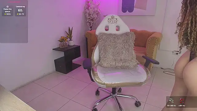دردشة Baby_curly الجنسية المباشرة