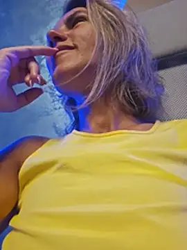 FeliciaKrigen Live XXX chat