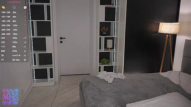 XXX chat uživo modela JulissaSham