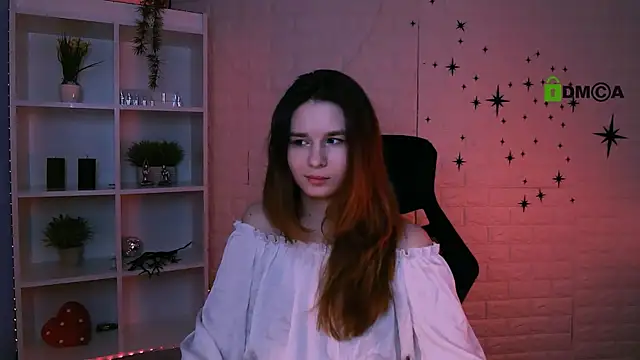 angie_foxy1 Adlı Modelin Canlı XXX Sohbeti