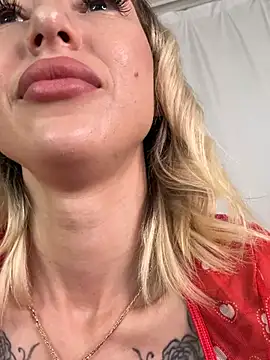 TeaseBabeXXX Chat XXX live
