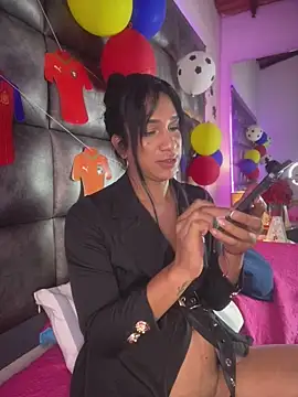 دردشة Ashly_Miller الجنسية المباشرة