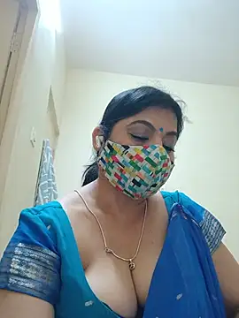 Czat XXX na żywo – Ratna-777