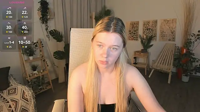 CelestineMauriac Chat XXX live