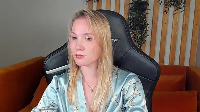 ElaraVoltage – Live XXX-chat
