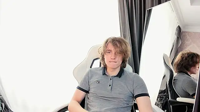 FinnBev Chat XXX live
