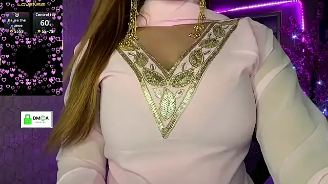 Chat XXX en directo de Diamond_Girl__