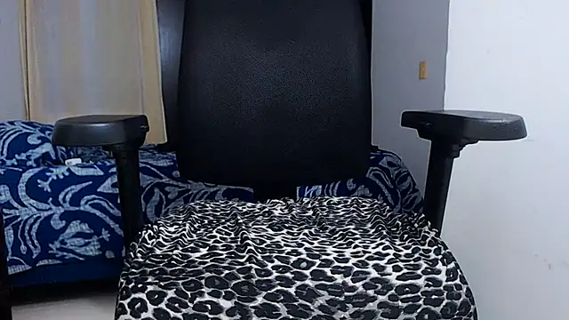 Онлайн чат XXX jhon_tomson1