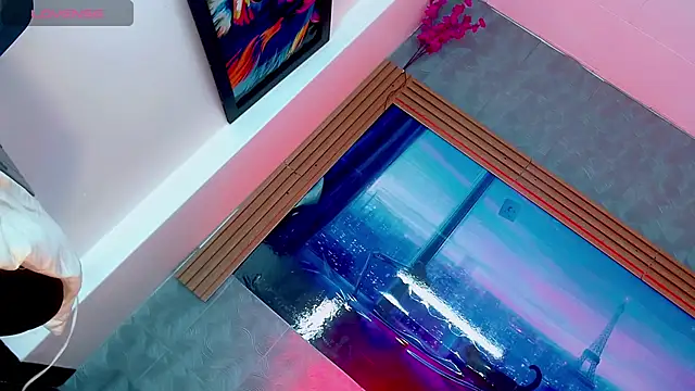 Deivelys élő XXX-chatje