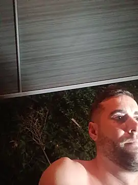 HotMan69- Live XXX-Chat