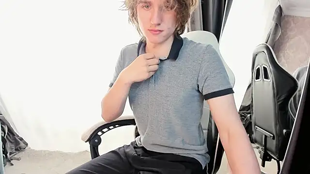 FinnBev Live XXX-Chat