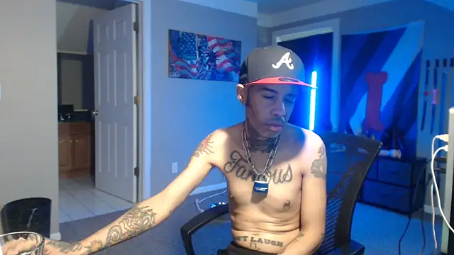 Michigan9000's Live XXX Chat