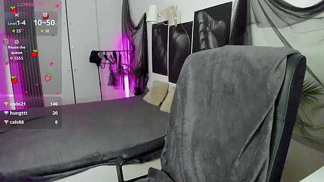 RisoSweet's Live XXX Chat