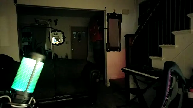 دردشة MasterDaddyCool الجنسية المباشرة
