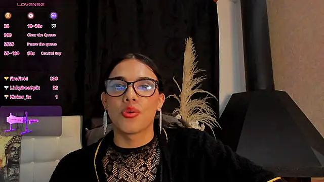 Almaazz 라이브 XXX 채팅