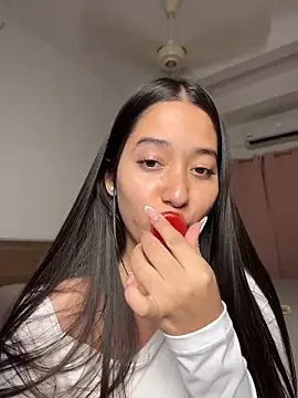 Chat XXX en directo de Nhefertary