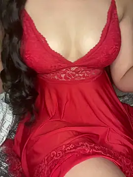 ROUUH Adlı Modelin Canlı XXX Sohbeti