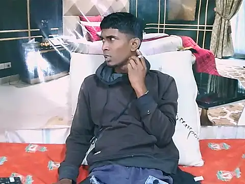 IndianThuggin Live XXX-Chat