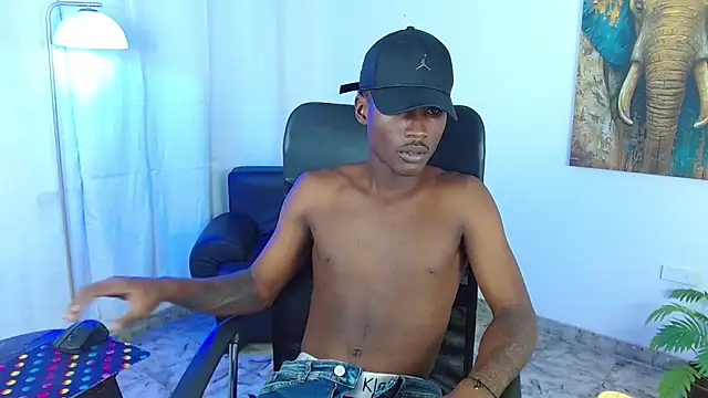 XXX chat uživo modela alexaandro18