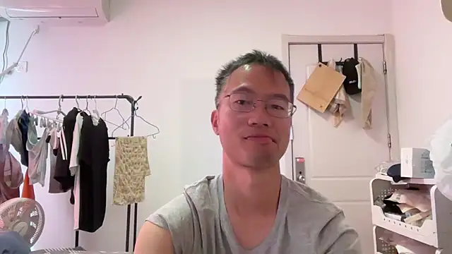 sidjan1のライブXXXチャット