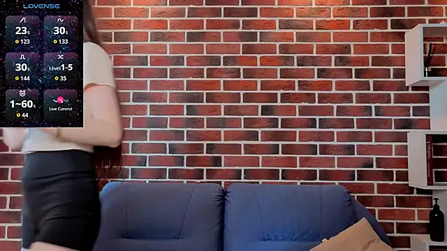 MyrtaMcclaney's Live XXX Chat