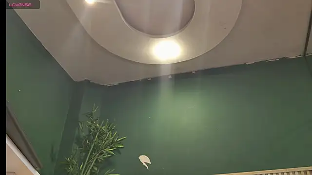 GodHades' Live XXX Chat
