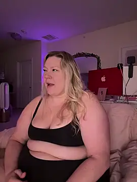 PiggyRose Live XXX Chat