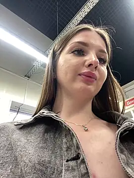 KrisMagnoly's Live XXX Chat