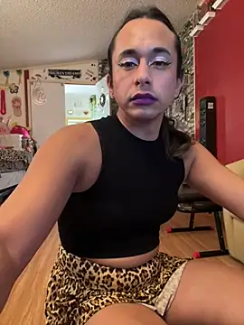 TranSexualJade95: онлайн-секс-чат