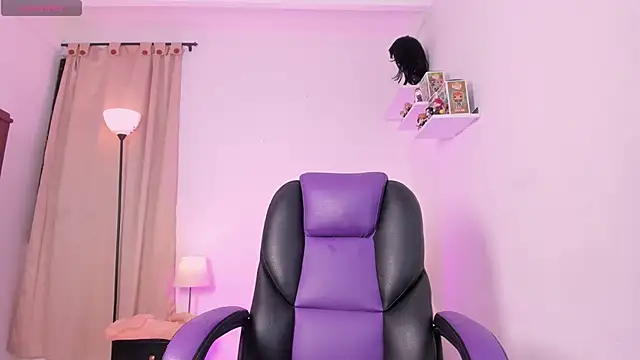 LiaaMoretzz Adlı Modelin Canlı XXX Sohbeti