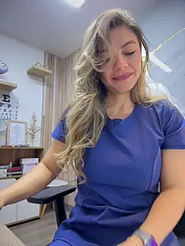 alicee16 라이브 XXX 채팅