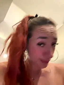 Chat +18 de ariiel_ ao vivo