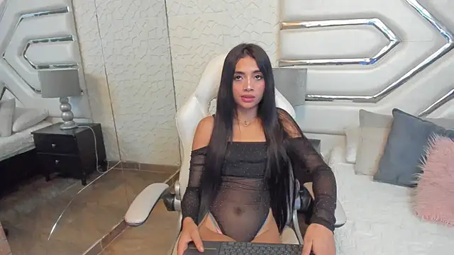 Chat +18 de KattyLilli ao vivo