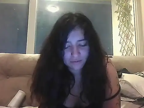 creepyh0e_'s Live XXX Chat