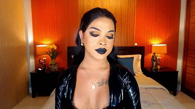 Chatroom XXX en direct de MarryQueen22