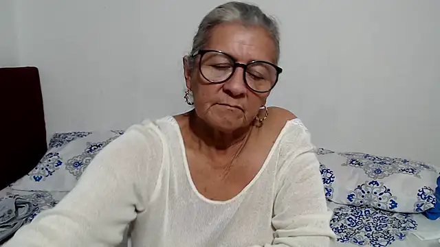 candy_mature_'s Live XXX Chat