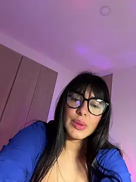 Czat XXX na żywo – BlackCat__