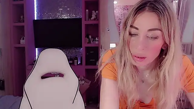 AnnieGOld_ Chat XXX live