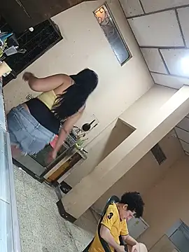 Danelyhit Adlı Modelin Canlı XXX Sohbeti